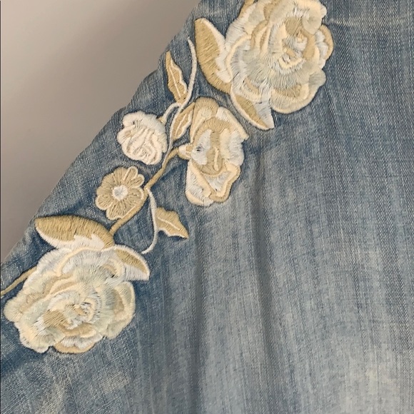 Dress - Picture 3 of 4